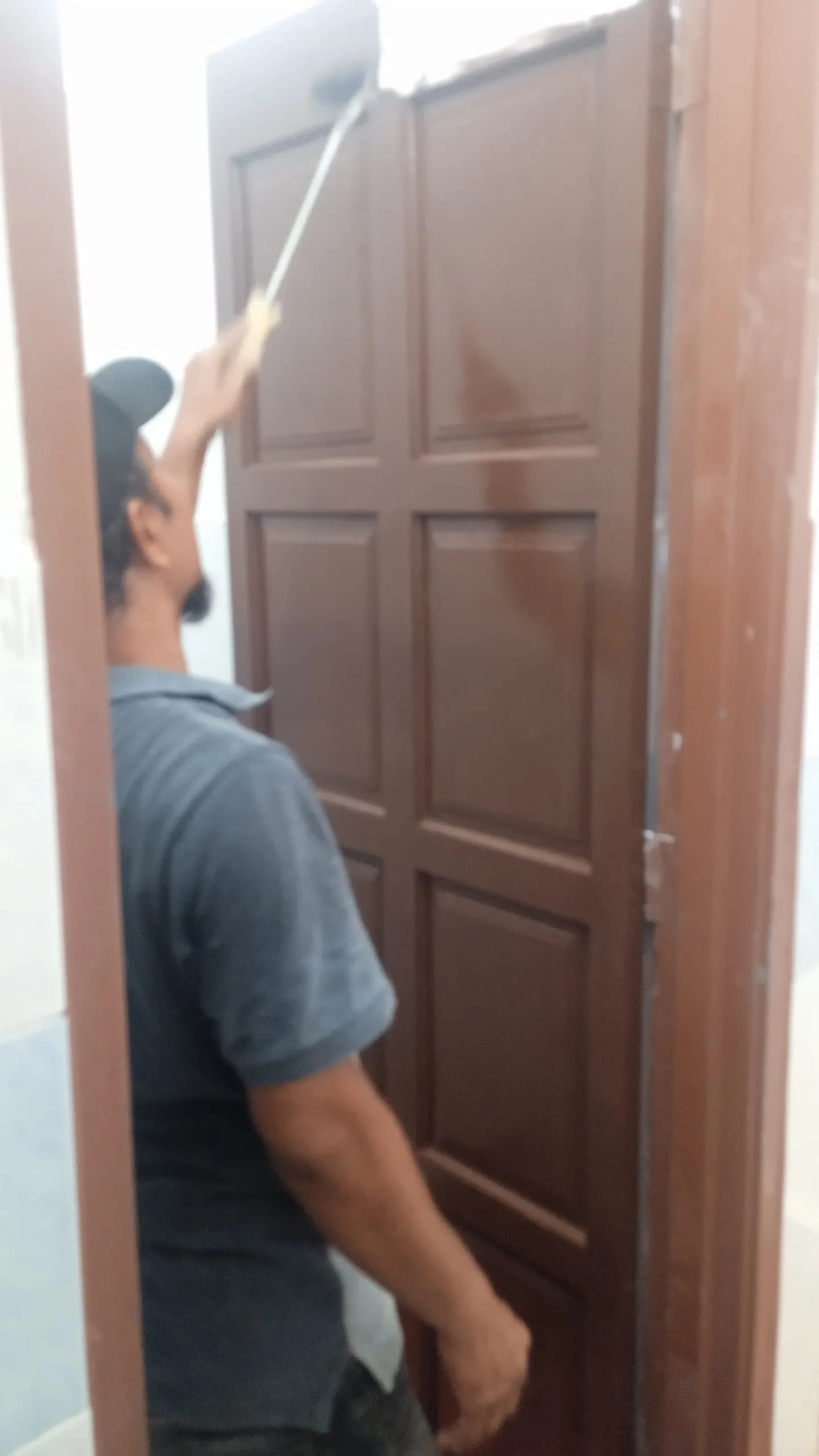 Pintu tandas 2